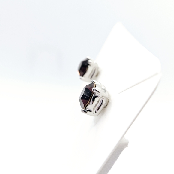 Deep Purple Round CZ Post Earrings - Picture 3 of 4